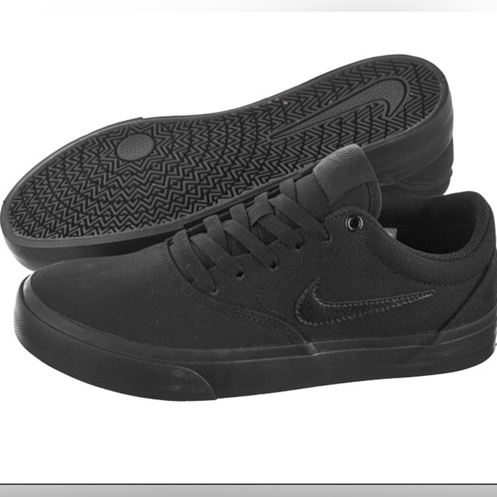 Nike SB Charge Skateboard Shoes